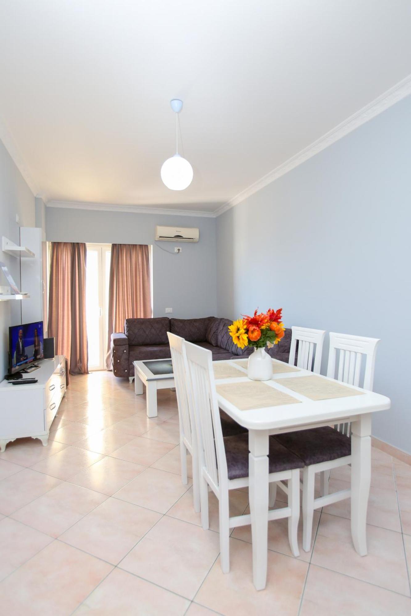 Amara Sea View Aparments Lungomare Apartment *